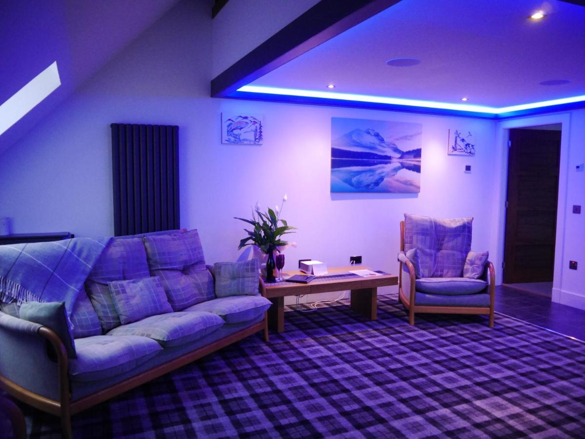 Rest At Last - Highland Apartment With Private Hot Tub Whitebridge  외부 사진