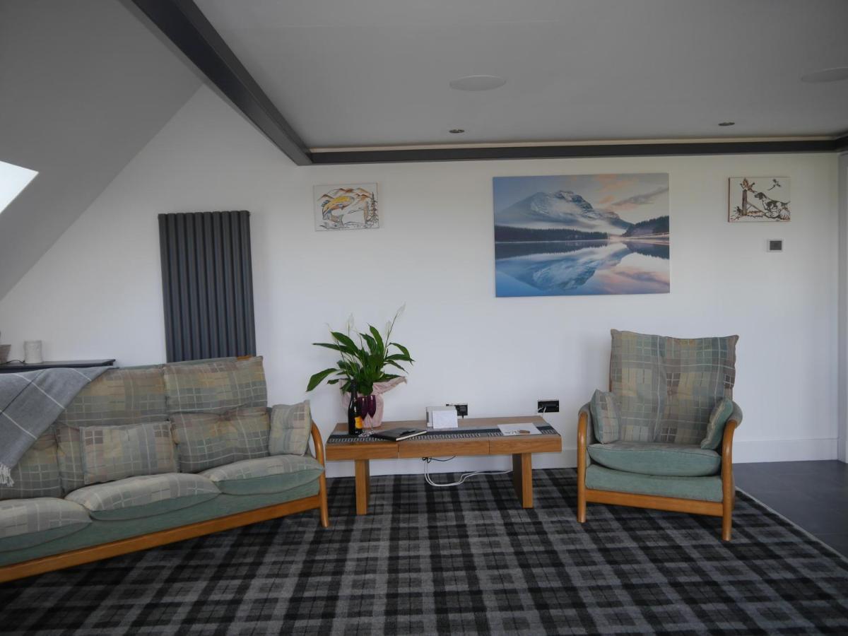 Rest At Last - Highland Apartment With Private Hot Tub Whitebridge  외부 사진