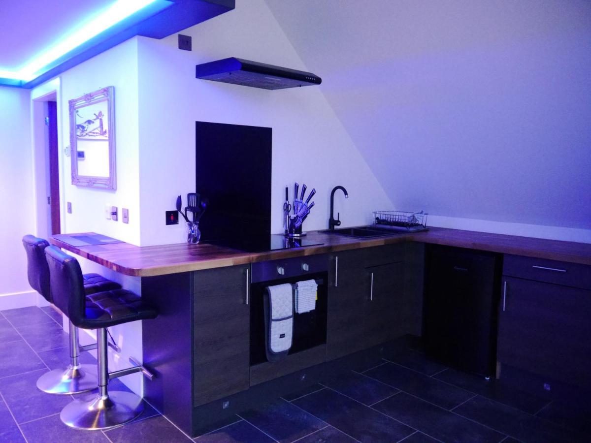 Rest At Last - Highland Apartment With Private Hot Tub Whitebridge  외부 사진
